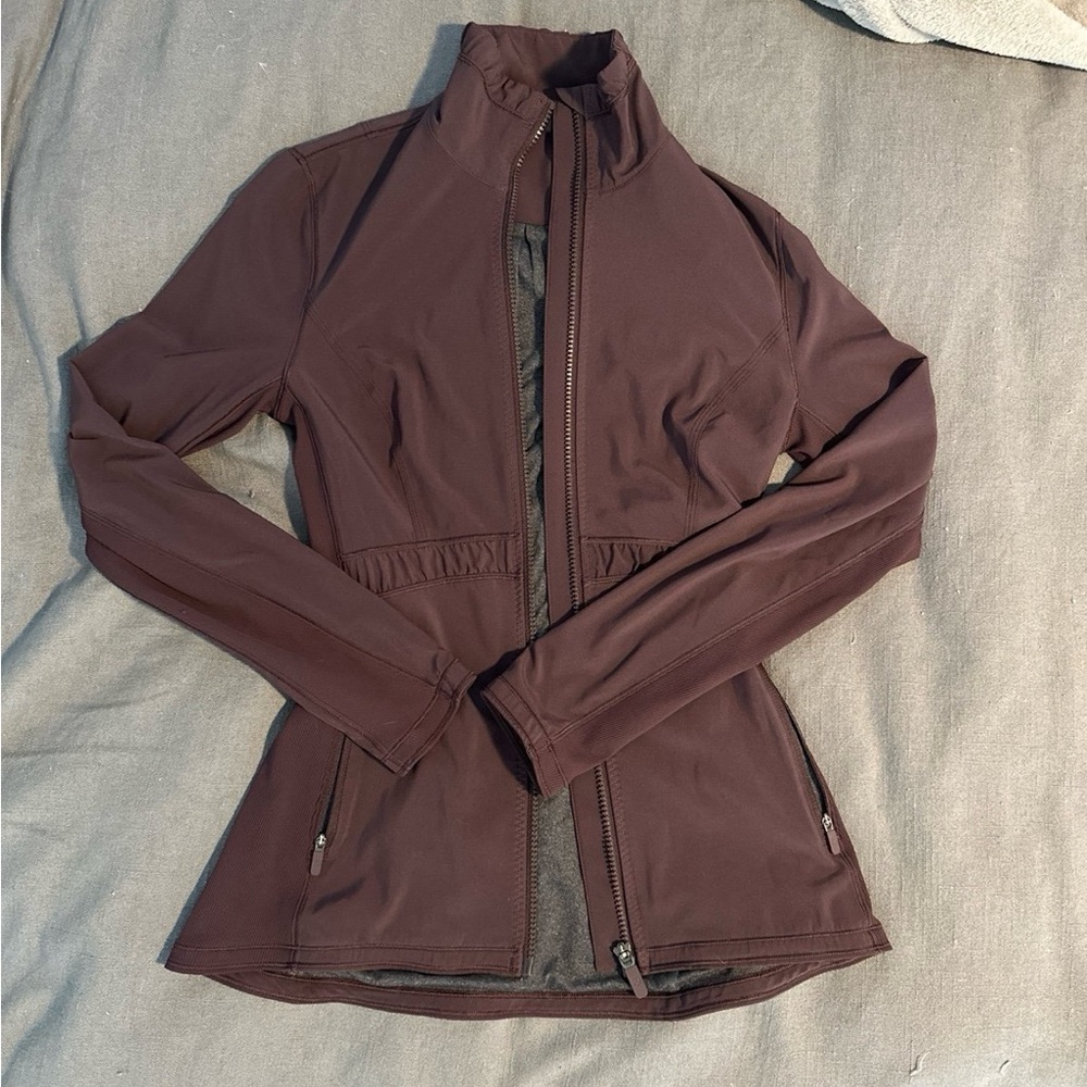 Lululemon Contoured Jacket Size 4
